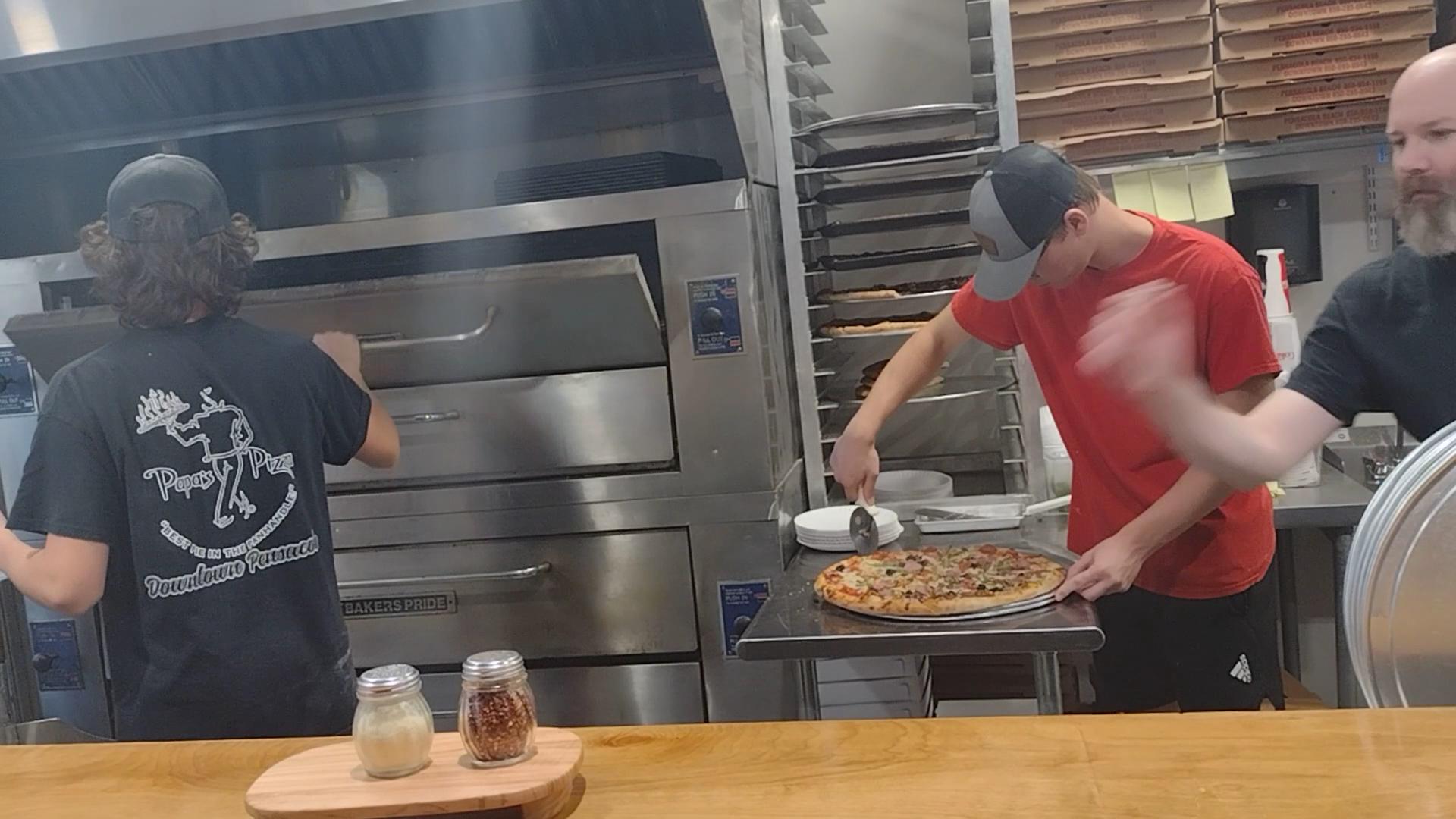 Papas Pizza Pensacola Downtown